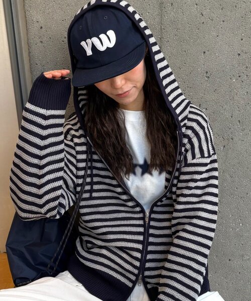 CIAOPANIC TYPY(チャオパニックティピー)の「【UNISEX】フェルトロゴキャップ(キャップ・レディース・ネイビー/ブラウン/アイボリー・ONE SIZE)」の5枚目の写真