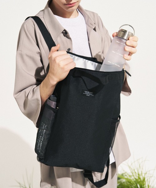 LAKOLE（ラコレ）の「保冷リュック / 284120（バックパック/リュック・レディース・ブラック/ベージュ・FREE）」の2枚目の写真