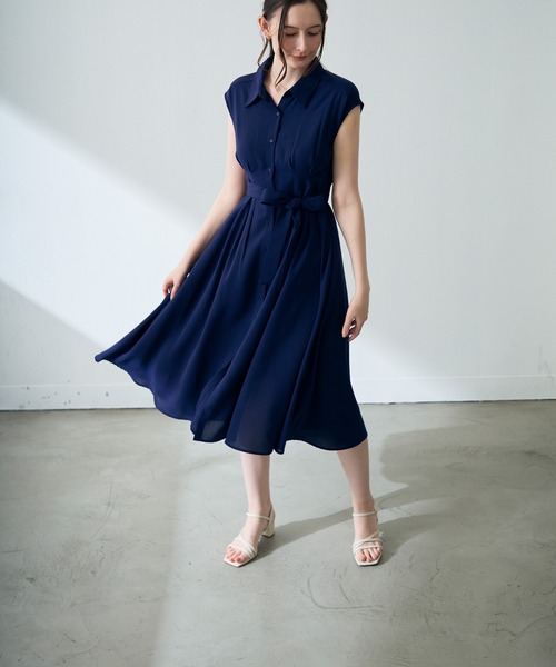 MISCH MASCH(ミッシュマッシュ)の「WEB限定 フレンチシャツワンピース(ワンピース・レディース・ベージュ/ネイビー/グレー・フリ-)」の21枚目の写真