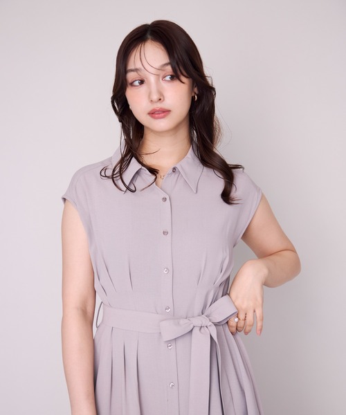 MISCH MASCH(ミッシュマッシュ)の「WEB限定 フレンチシャツワンピース(ワンピース・レディース・ベージュ/ネイビー/グレー・フリ-)」の14枚目の写真