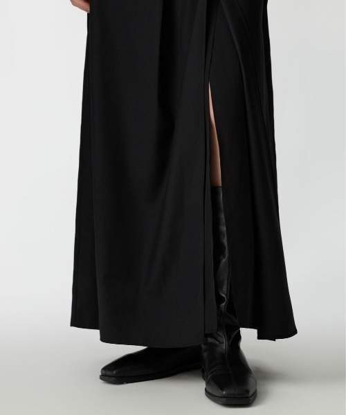Studio Doe(スタジオドー)の「Studio Doe Three-dimensional layered slit skirt(スカート・レディース・ブラック・SMALL/MEDIUM)」の7枚目の写真