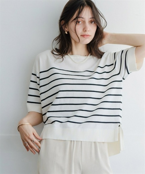 Maison INNESS（メゾンアイネス）の「【T-KNIT】綿混5分袖アイレットネックオーバーサイズニットトップス【接触冷感・毛玉になりにくい】＜大きいサイズ有＞（ニット/セーター・レディース・ブラック/ホワイト×ブラック/杢グレー/イエロー/モカ/サックスブルー・3L/S/M/L/LL/4L/5L）」の7枚目の写真