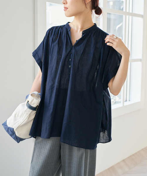 Spick & Span(スピックアンドスパン)の「《WEB限定》コットンリネンスクエアフレンチスリーブ(シャツ/ブラウス・レディース・ベージュ/ネイビー/ホワイト・FREE)」の11枚目の写真