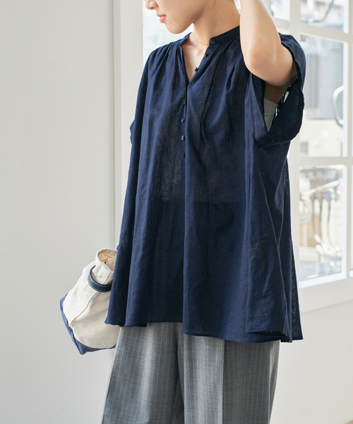 Spick & Span(スピックアンドスパン)の「《WEB限定》コットンリネンスクエアフレンチスリーブ(シャツ/ブラウス・レディース・ベージュ/ネイビー/ホワイト・FREE)」の12枚目の写真