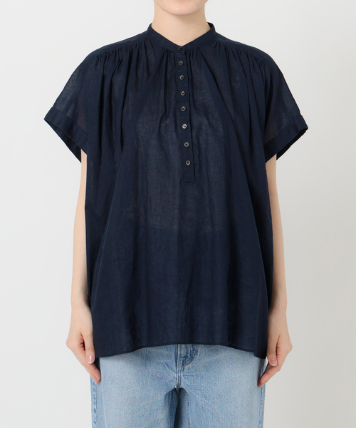 Spick & Span(スピックアンドスパン)の「《WEB限定》コットンリネンスクエアフレンチスリーブ(シャツ/ブラウス・レディース・ベージュ/ネイビー/ホワイト・FREE)」の14枚目の写真