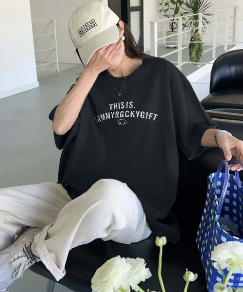 aimoha(アイモハ)の「メッセージプリントTシャツ(Tシャツ/カットソー・レディース・ホワイト/ブラック/イエロー/チョコ・FREE)」の8枚目の写真