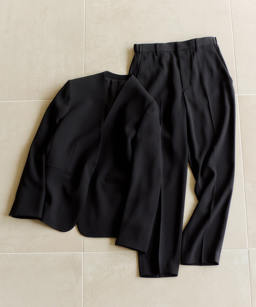 ROPE'（ロペ）の「トリアセバックサテン テーパードパンツ【オフィス/通勤/セットアップ対応】/洗える（その他パンツ・レディース・ブラック・36/38/40）」の8枚目の写真