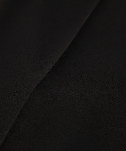 ROPE'（ロペ）の「トリアセバックサテン テーパードパンツ【オフィス/通勤/セットアップ対応】/洗える（その他パンツ・レディース・ブラック・36/38/40）」の18枚目の写真