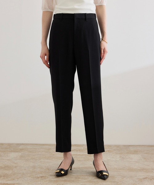ROPE'（ロペ）の「トリアセバックサテン テーパードパンツ【オフィス/通勤/セットアップ対応】/洗える（その他パンツ・レディース・ブラック・36/38/40）」の11枚目の写真