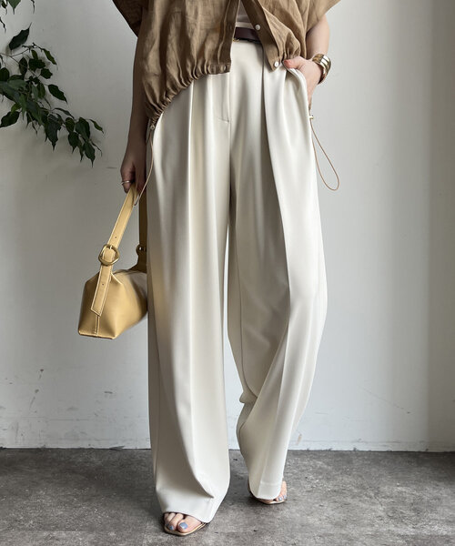 DouDou(ドゥドゥ)の「ダブルタックワイドパンツ(その他パンツ・レディース・オフホワイト/ブラック/ミント・36/38)」の9枚目の写真