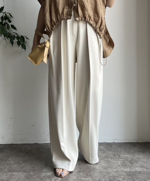 DouDou(ドゥドゥ)の「ダブルタックワイドパンツ(その他パンツ・レディース・オフホワイト/ブラック/ミント・36/38)」の11枚目の写真