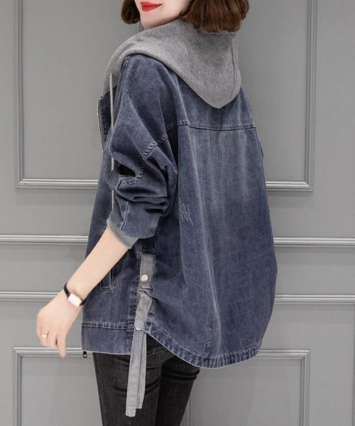 BLANC FICELLE（ブランフィセル）の「フード付き　デニム　ジャケット　ZIP　UP（デニムジャケット・レディース・インディゴブルー・M/L/XL）」の6枚目の写真