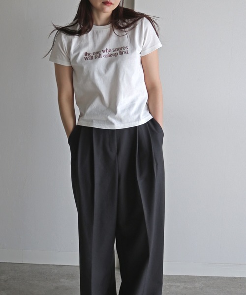COURO(コウロ)の「ラインストーンロゴTシャツ(Tシャツ/カットソー・レディース・ホワイト/レッド/ピンク/ネイビー/イエロー/杢グレー/ブルー・FREE)」の8枚目の写真