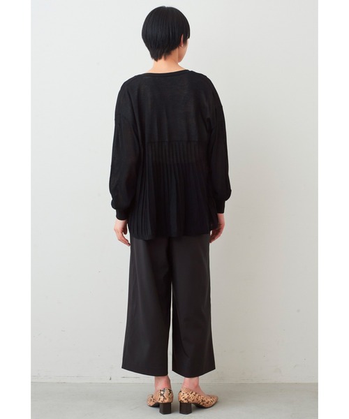 IEDIT(イディット)の「IEDIT 後ろ姿が軽やかに華やぐバックプリーツカーディガン(カーディガン/ボレロ・レディース・ブラック/イエロー・M/L/LL/3L/S/4L)」の5枚目の写真