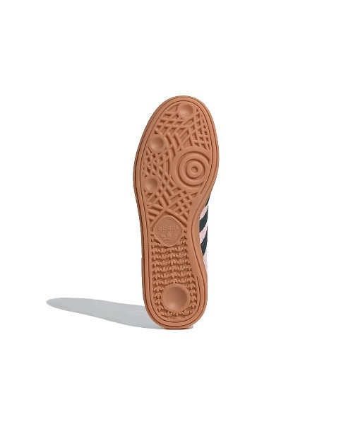 adidas(アディダス)の「アディダス 【adidas】- ハンドボール スペツィアル ウィメンズ スニーカー【HANDBALL SPEZIAL WMNS Clear Pink/Arctic Night IF6561】(スニーカー・レディース・ピンク系その他・23.5cm/24.0cm/24.5cm/25.0cm/25.5cm/23.0cm/22.5cm/26.5cm/29.0cm/28.5cm/28.0cm/27.5cm/27.0cm/30.0cm)」の3枚目の写真