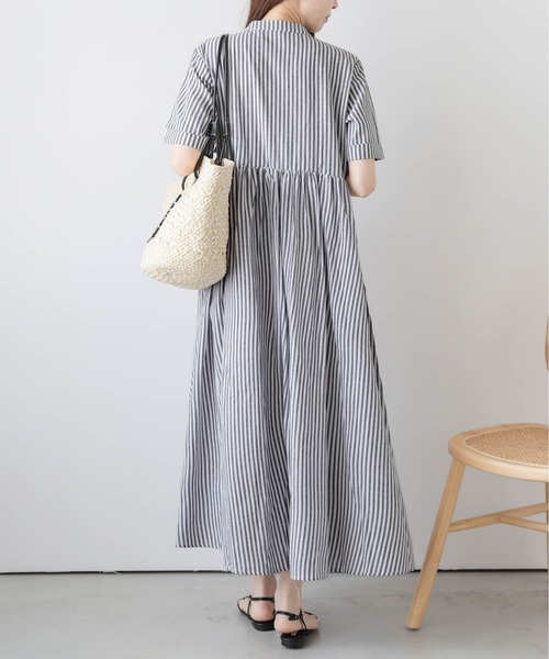 セール】ギャザーコットン混シャツワンピース（シャツワンピース）｜La