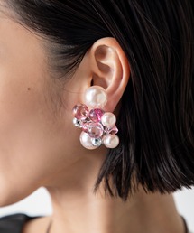 MILLION CARATS（ミリオンカラッツ）の「【pomponne】-awaシリーズ-まるで空に浮かぶシャボン玉。透明感と華やかさが耳元ではじける、大人のためのふんわりイヤリング（イヤリング）」