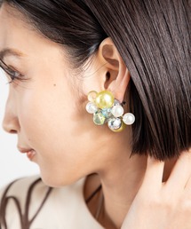 MILLION CARATS（ミリオンカラッツ）の「【pomponne】-awaシリーズ-まるで空に浮かぶシャボン玉。透明感と華やかさが耳元ではじける、大人のためのふんわりイヤリング（イヤリング）」