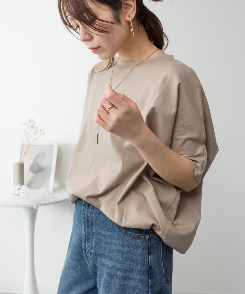 RCD（アールシーディー）の「コクーンシルエットプルオーバー（Tシャツ/カットソー・レディース・オフホワイト/ミント/チャコールグレー/グレイッシュベージュ/ブラック・4L～5L/LL～3L/M-L）」の7枚目の写真