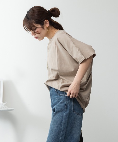 RCD（アールシーディー）の「コクーンシルエットプルオーバー（Tシャツ/カットソー・レディース・オフホワイト/ミント/チャコールグレー/グレイッシュベージュ/ブラック・4L～5L/LL～3L/M-L）」の9枚目の写真