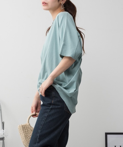 RCD（アールシーディー）の「コクーンシルエットプルオーバー（Tシャツ/カットソー・レディース・オフホワイト/ミント/チャコールグレー/グレイッシュベージュ/ブラック・4L～5L/LL～3L/M-L）」の21枚目の写真