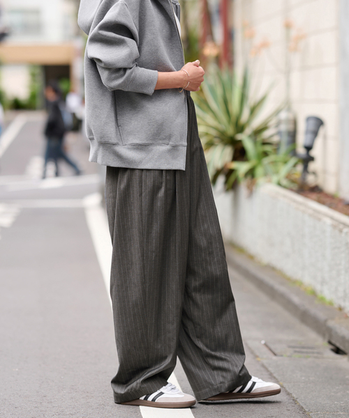 JOURNAL STANDARD relume(ジャーナルスタンダード レリューム)の「ピンストライプカーブイージー(その他パンツ・レディース・チャコールグレー/ネイビー・36/38)」の10枚目の写真
