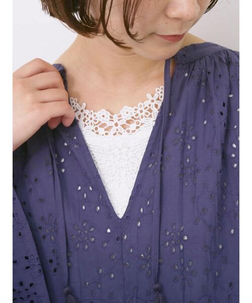 Samansa Mos2 blue(サマンサモスモスブルー)の「前後2wayモチーフレースタンク(Tシャツ/カットソー・レディース・オフホワイト/ラベンダー/ブラック・F)」の8枚目の写真
