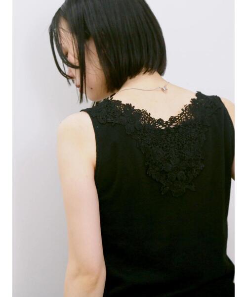Samansa Mos2 blue(サマンサモスモスブルー)の「前後2wayモチーフレースタンク(Tシャツ/カットソー・レディース・オフホワイト/ラベンダー/ブラック・F)」の15枚目の写真