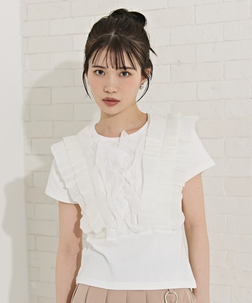 REDYAZEL(レディアゼル)の「ラッフルプリーツTシャツ(Tシャツ/カットソー・レディース・サックスブルー/オフホワイト/ネイビー・FREE)」の2枚目の写真