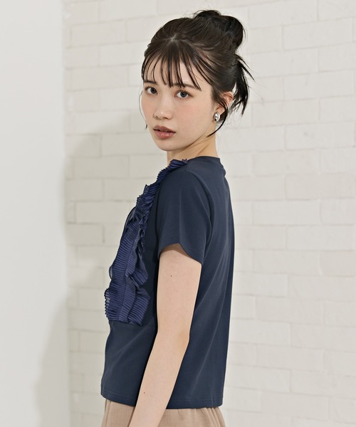 REDYAZEL(レディアゼル)の「ラッフルプリーツTシャツ(Tシャツ/カットソー・レディース・サックスブルー/オフホワイト/ネイビー・FREE)」の9枚目の写真