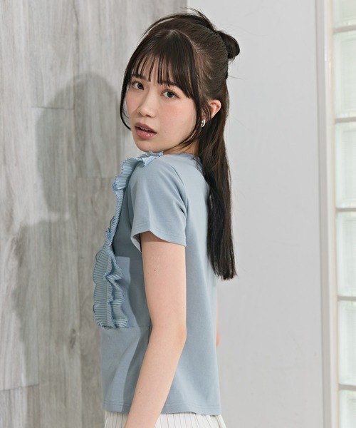 REDYAZEL(レディアゼル)の「ラッフルプリーツTシャツ(Tシャツ/カットソー・レディース・サックスブルー/オフホワイト/ネイビー・FREE)」の5枚目の写真