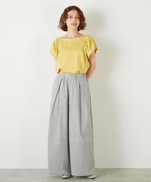 LOGEMENT DE CLAIRE(ロジュモンドクレール)の「【LOURMARIN】ボートネックタックプルオーバー(Tシャツ/カットソー・レディース・イエロー/ホワイト/ブラック・FREE)」の13枚目の写真