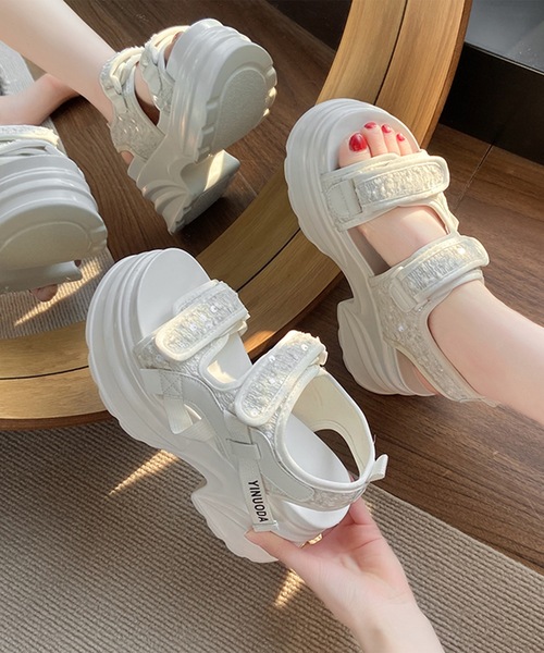 Lace Ladies(レースレディース)の「スパンコール ベルクロ ボリューム 厚底 サンダル(サンダル・レディース・ブラック/シルバー/ホワイト・22.5cm/23cm/23.5cm/24cm/24.5cm/25cm)」の17枚目の写真