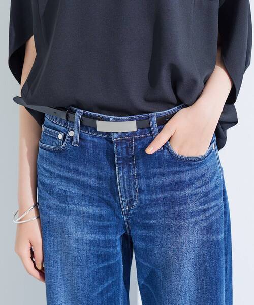 INDIVI（インディヴィ）の「プレートバックルベルト（ベルト・レディース・ゴールド系4/シルバー系4・00/42/05）」の2枚目の写真