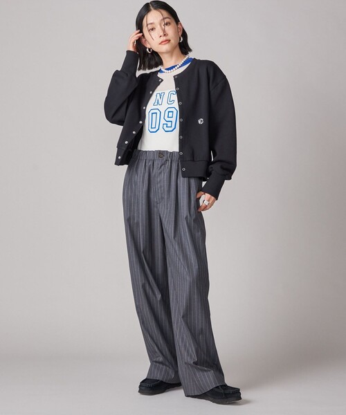 SHIPS(シップス)の「SHIPS NINE CASE:〈手洗い可能〉ストライプ イージー パンツ(その他パンツ・レディース・グレー・36/38)」の2枚目の写真