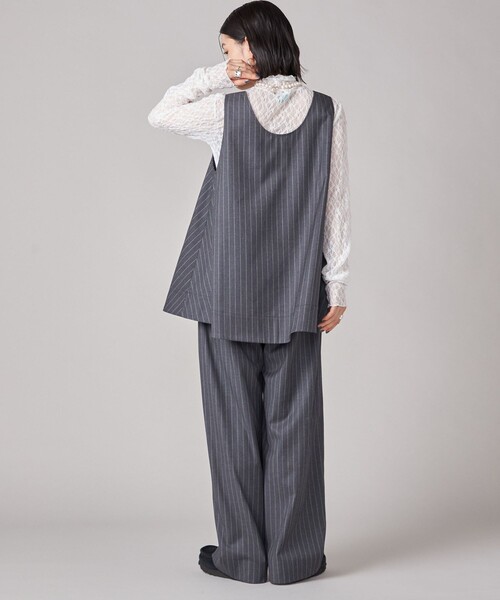 SHIPS(シップス)の「SHIPS NINE CASE:〈手洗い可能〉ストライプ イージー パンツ(その他パンツ・レディース・グレー・36/38)」の18枚目の写真