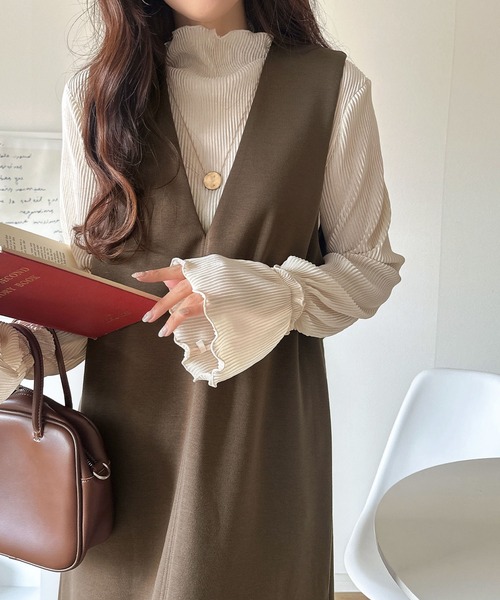 classicalelf（クラシカルエルフ）の「肉厚素材が気になるスタイルをカバー♪前後2wayダンボールハーフジップジャンパースカート(ロング丈)（ワンピース・レディース・チャコール/ブラック/ブラウン/ベージュ・SMALL/LARGE/X-LARGE/MEDIUM）」の11枚目の写真