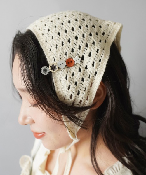 SPINNS(スピンズ)の「ボタンヘアクリップ/ヘアピン/ライン/NEO森ガール(バレッタ/ヘアクリップ・レディース・A/B・ONESIZE)」の4枚目の写真