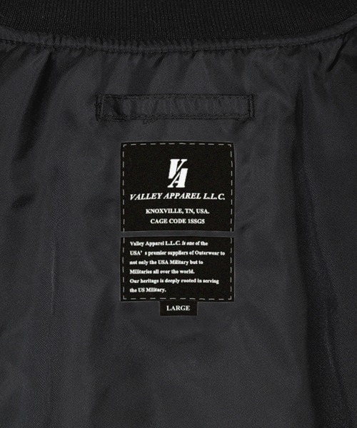 MEN'S BIGI（メンズビギ）の「【TODAY edition x VALLEY APPAREL】グラフィックプリントL-2Bブルゾン（ブルゾン・メンズ・ブラック・03/02/01）」の9枚目の写真