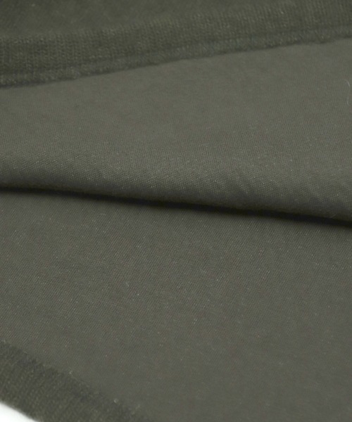OMNIGOD（オムニゴッド）の「[OMNIGOD womens / オムニゴッド] 接結ウール ハーフジップトレーナー（ニット/セーター・レディース・オリーブ/アイボリー・0）」の19枚目の写真