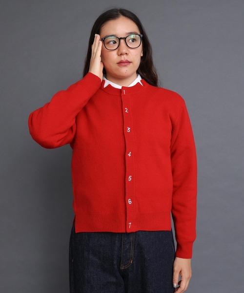 I am I in fact...(アイアムアイインファクト)の「_UPW数字刺繍クルーカーディガン(カーディガン/ボレロ・レディース・ブラウン/パープル/ブルー/レッド/チャコールグレー/その他/ブラック系その他・FREE)」の13枚目の写真