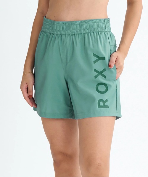ROXY(ロキシー)の「MY 1ST ROXY SHORTS/ロキシー水陸両用速乾UVケアウエストゴムワンポイントブランドロゴフィットネスショートパンツ(水着)(その他パンツ・レディース・グリーン/ピンク/ブラック・SMALL/LARGE/MEDIUM)」の18枚目の写真