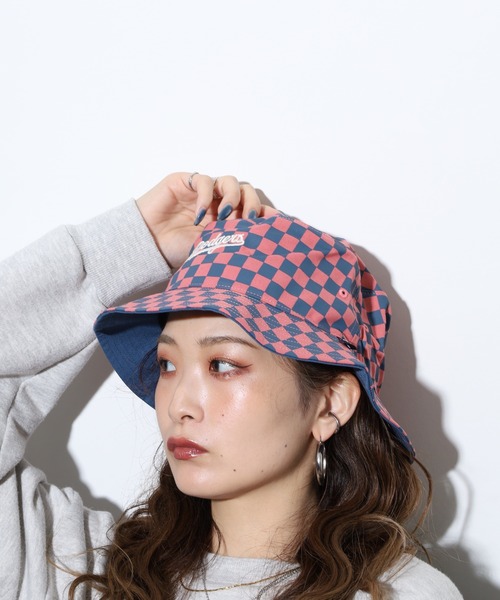 '47（フォーティーセブン）の「47brand CHECK UP SCPRIPT NY LAチェック バケットハット（ハット・レディース・チャコール/レッド・FREE）」の13枚目の写真