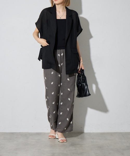 each（イーチ）の「フラワーエンブロイダリーワイドパンツ【セットアップ対応】（その他パンツ・レディース・ブラック/グレー・FREE）」の10枚目の写真