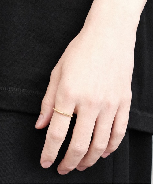Juha(ユハ)の「RING - STUDS - GOLD(リング・メンズ・ゴールド・7号/9号/11号/13号/15号/17号/19号/5号)」の3枚目の写真