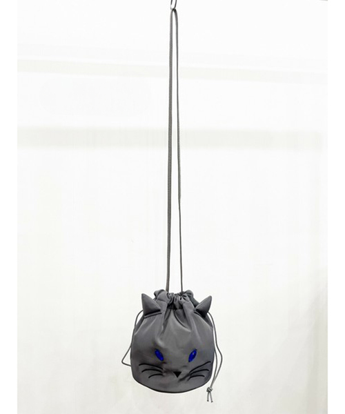 NOMINE(ノミネ)の「【FAVORI】黒猫 灰猫 巾着ショルダーバッグ(ショルダーバッグ・レディース・ブラック/グレー・フリー)」の19枚目の写真