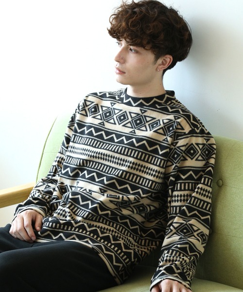 ARCADE(アーケード)の「HIGHQUALITY FLEECE 暖か軽量 ハイクォリティ フリース トップス トレーナー(スウェット・メンズ・ブルー系その他/ブラック/チャコール/ベージュ×ブラック・M/L/LL)」の3枚目の写真