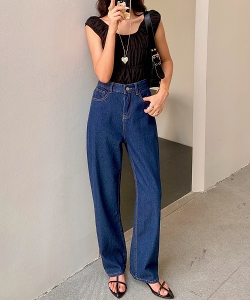 ReRe(リリ)の「ストレートベーシックデニムパンツ(デニムパンツ・レディース・ダークブルー/ライトブルー・LARGE/MEDIUM)」の17枚目の写真
