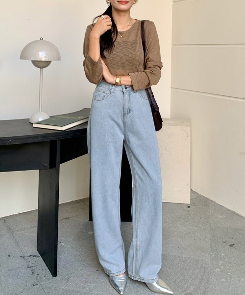 ReRe(リリ)の「ストレートベーシックデニムパンツ(デニムパンツ・レディース・ダークブルー/ライトブルー・LARGE/MEDIUM)」の5枚目の写真