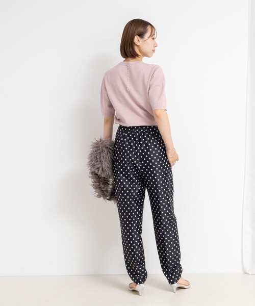 NOLLEY’S Sophi（ノーリーズソフィ）の「バックパールラメプルオーバー（ニット/セーター・レディース・シルバー/キャメル/ベビーピンク/ダークネイビー・38）」の14枚目の写真